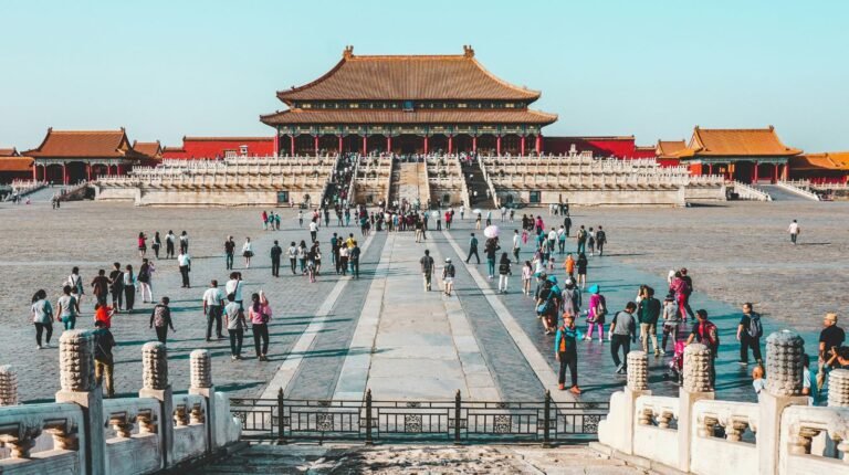 The Ultimate Travel Guide to China: Explore the Land of the Dragon